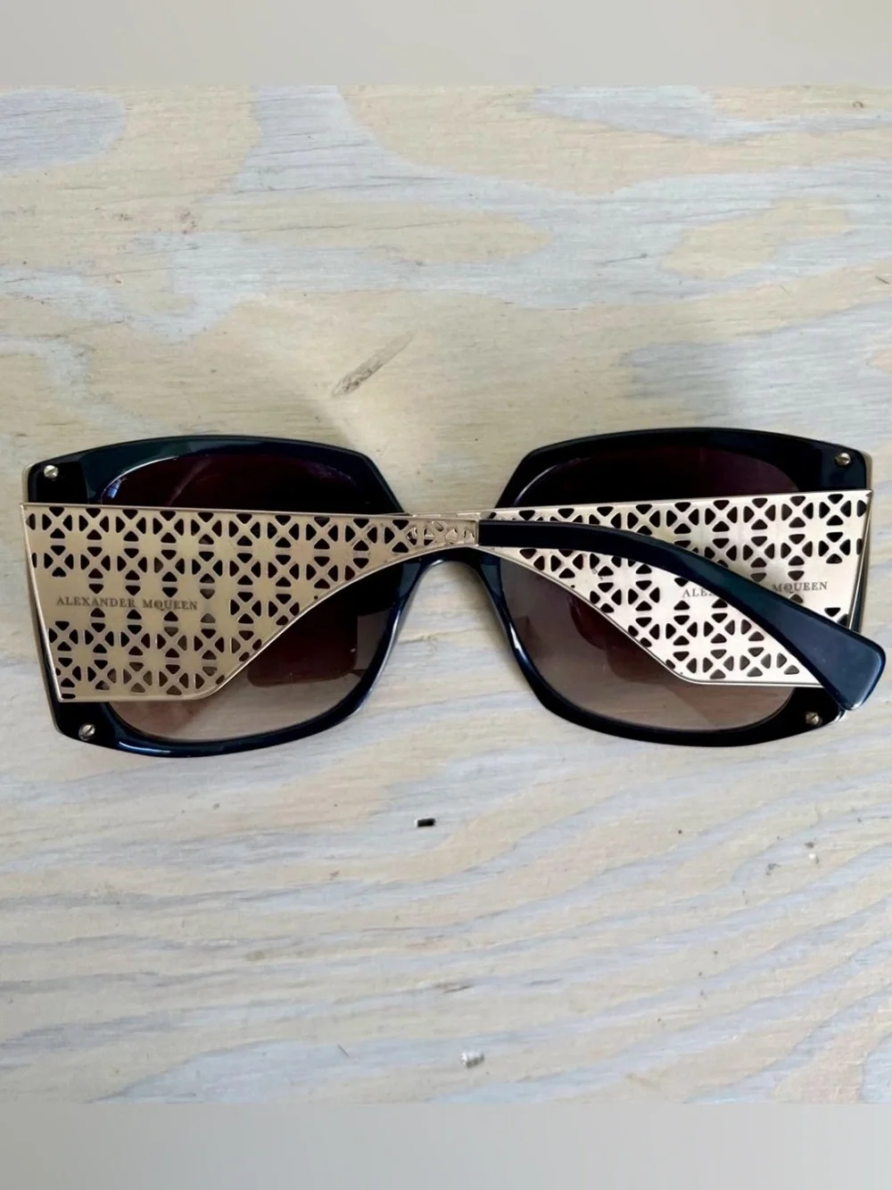 Alexander McQueen Black Sunglasses Silver-tone Pewter lattice Metal Accents COA